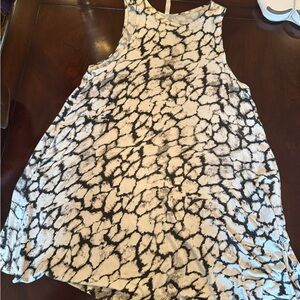 Black & White Patterned Women's Dress